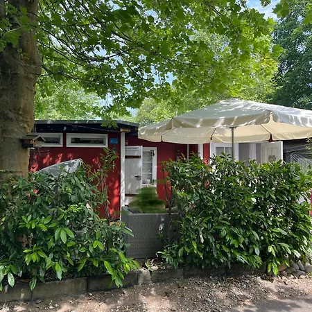 Wohnwagen Mit Anbau Campingplatz *